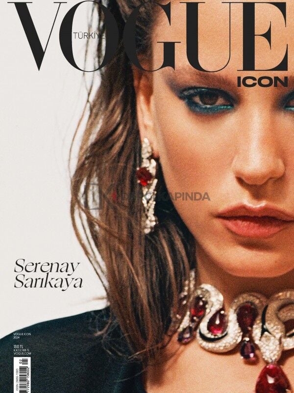 Vogue Icon 2024 - Serenay Sarıkaya